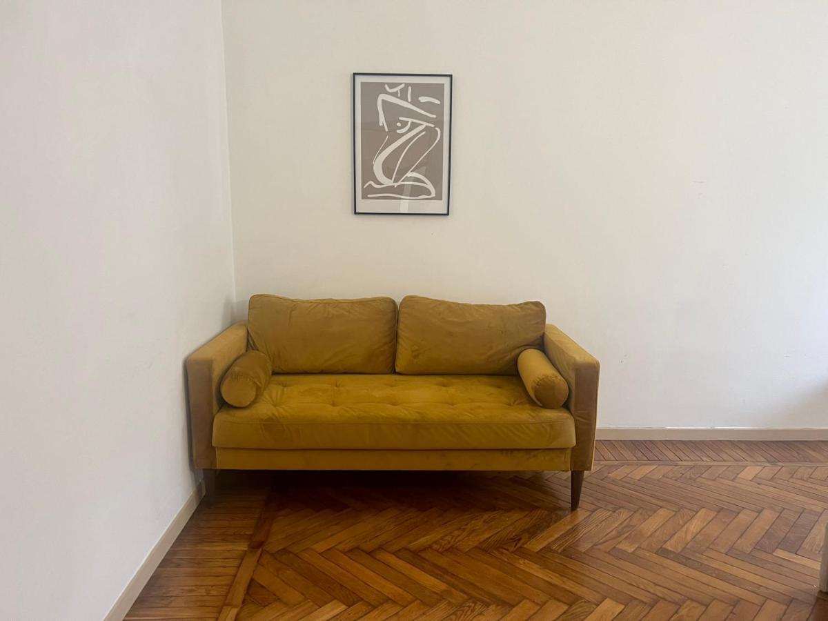 Big Suite Goldoni Bilocale Duomo-M4 Lin Airport Μιλάνο Εξωτερικό φωτογραφία